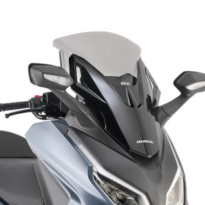 GIVI D1187S – SZYBA DYMIONA 48 x 47 cm (H x W) - HONDA FORZA 125 / 350 (21 - 23)