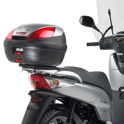 GIVI E219 – STELAŻ KUFRA CENTRALNEGO MONOLOCK (BEZ PŁYTY) - HONDA SH 125I-150I (05 > 08)